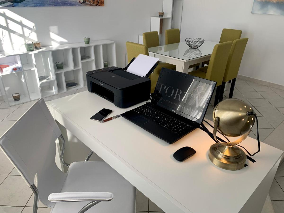 Porta Home Modern And Hospitable Naxos City Екстериор снимка